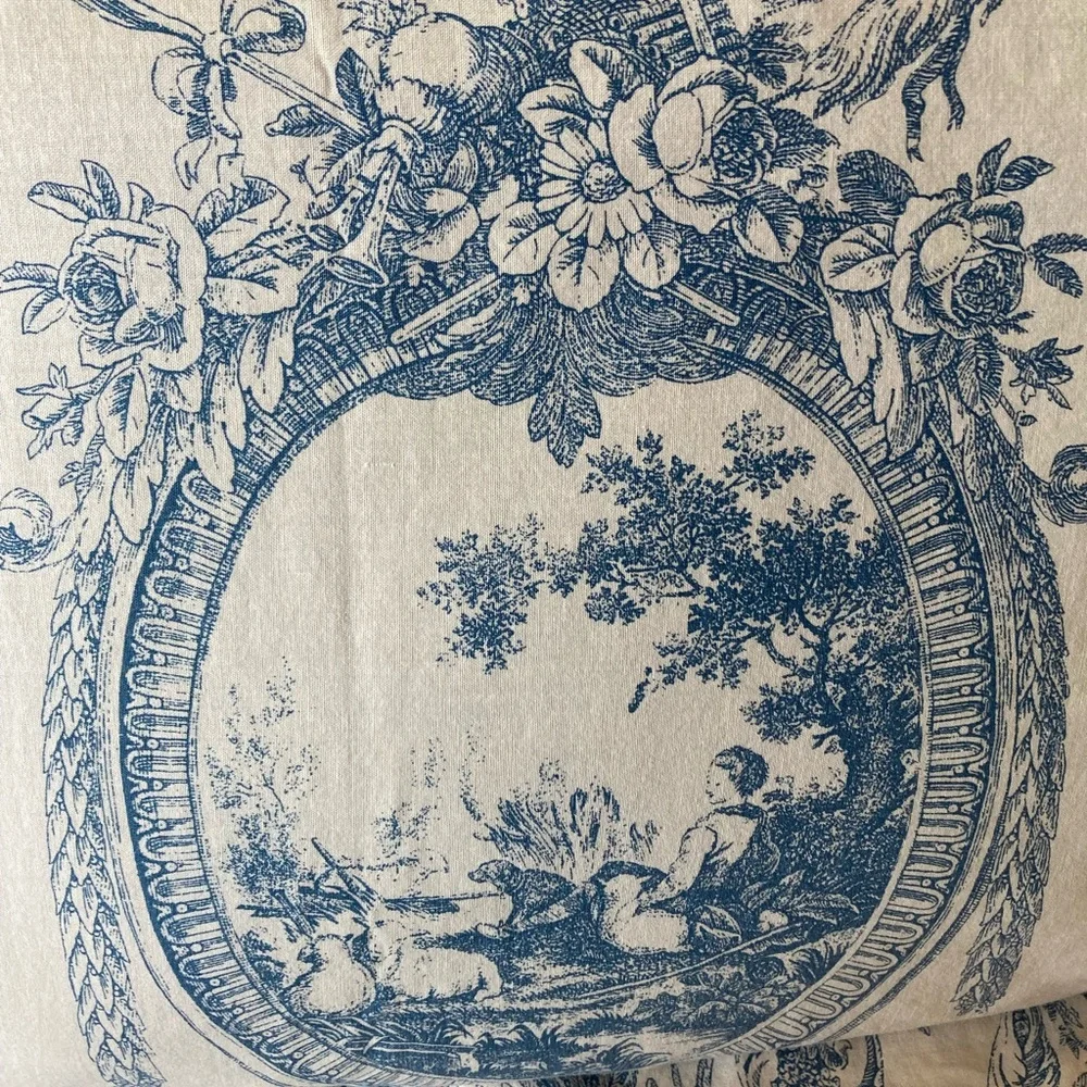 Vintage Yves Delorme King pillow shams - Picture 4 of 9